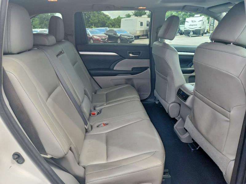 Продажа на аукционе авто 2016 Toyota Highlander, vin: 5TDKKRFH7GS157505, номер лота: 55777696