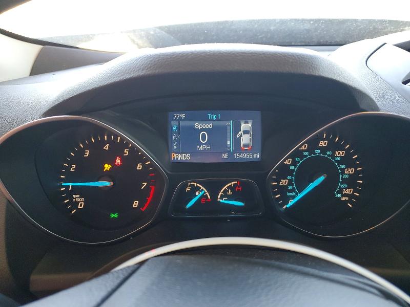 56320606 :رقم المزاد ، 1FMCU0F72FUA73910 vin ، 2015 Ford Escape مزاد بيع