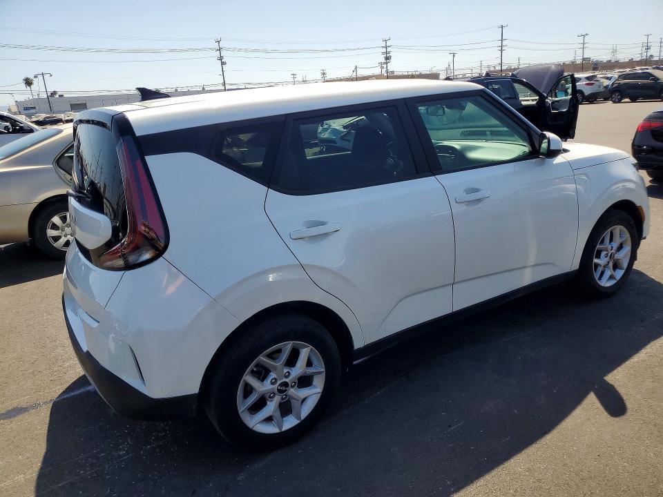 Продаж на аукціоні авто 2023 Kia Soul, vin: KNDJ23AU9P7851474, номер лоту: 57018606