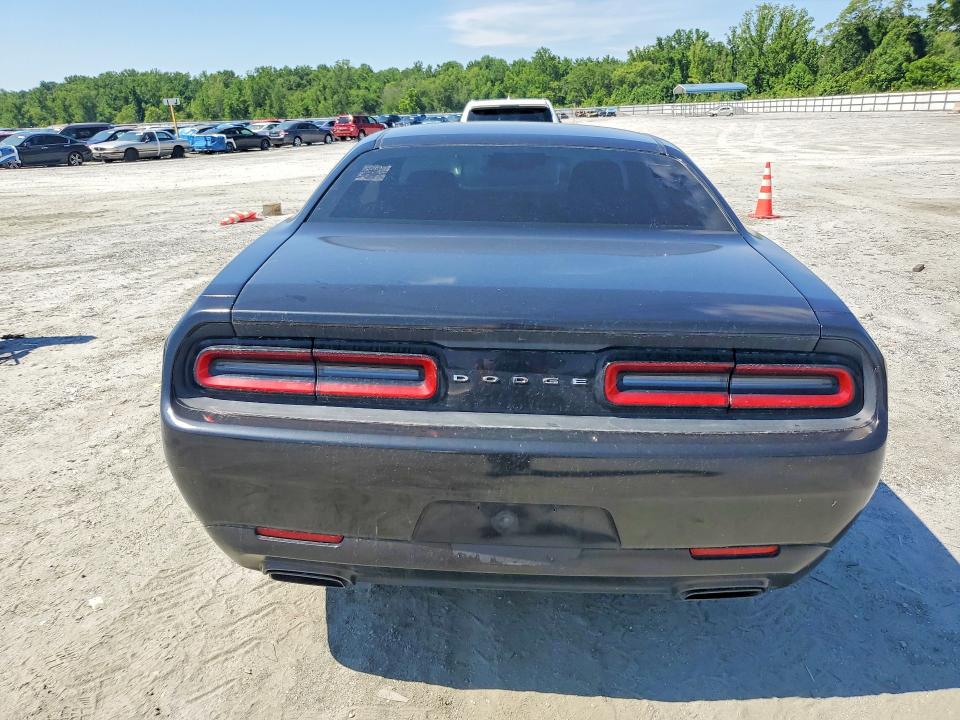 55564516 :رقم المزاد ، 2C3CDZAG8HH522307 vin ، 2017 Dodge Challenger مزاد بيع