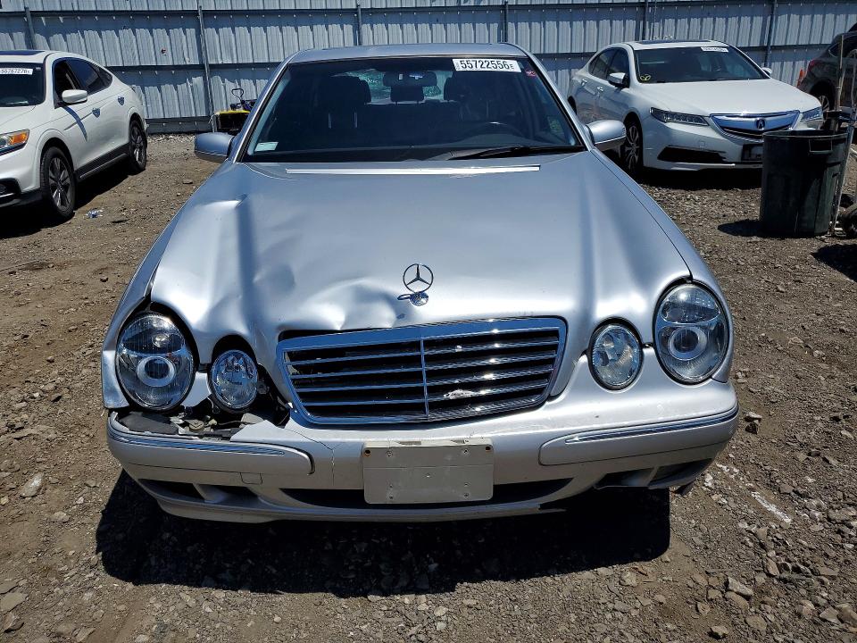 2000 Mercedes-benz E მანქანა იყიდება აუქციონზე, vin: WDBJF65J5YB157898, აუქციონის ნომერი: 55722556