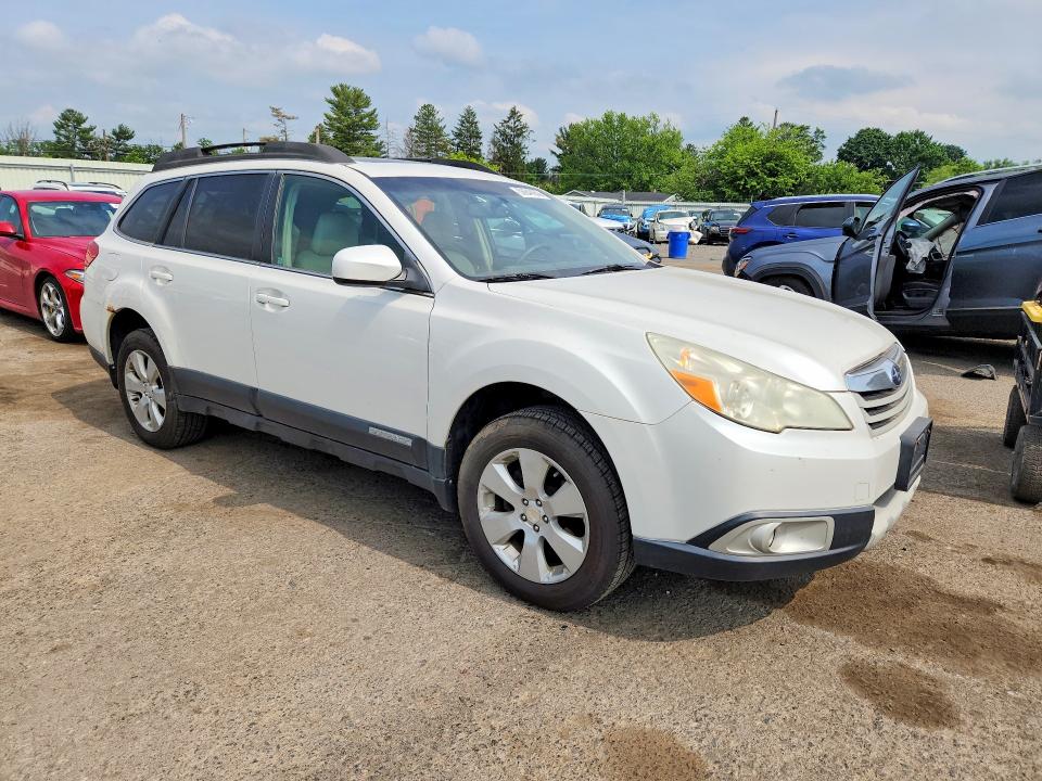 2011 Subaru Outback მანქანა იყიდება აუქციონზე, vin: 4S4BRBGC4B1395240, აუქციონის ნომერი: 56840656