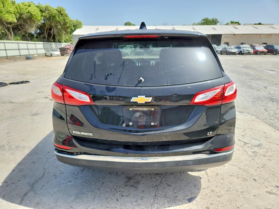 Продажа на аукционе авто 2018 Chevrolet Equinox, vin: 2GNAXJEV4J6220817, номер лота: 85610875