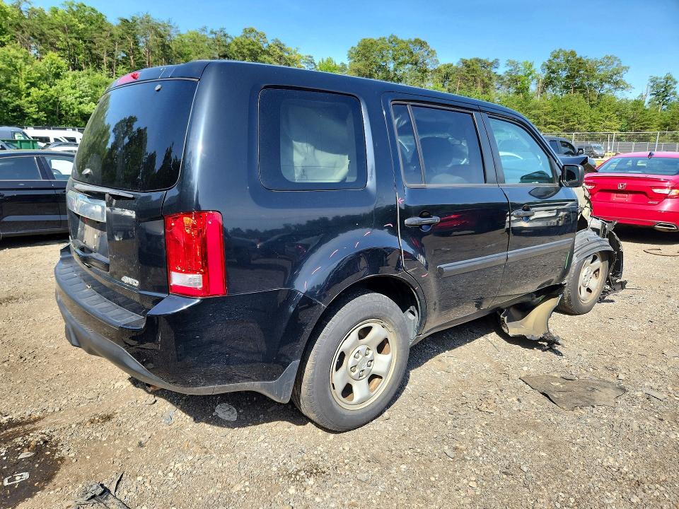 58751806 :رقم المزاد ، 5FNYF4H28DB082016 vin ، 2013 Honda Pilot مزاد بيع