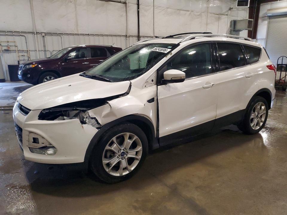 2016 Ford Escape მანქანა იყიდება აუქციონზე, vin: 1FMCU9J95GUB99189, აუქციონის ნომერი: 56245696