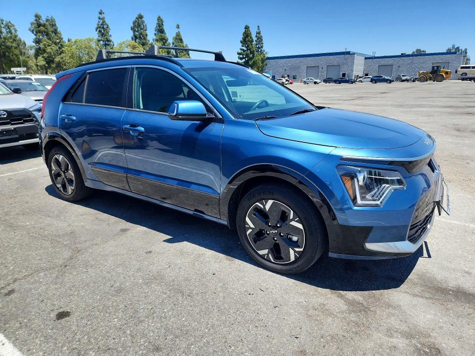 Продаж на аукціоні авто 2024 Kia Niro, vin: KNDCR3L12R5120455, номер лоту: 57976226