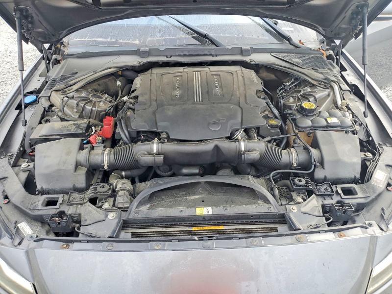 57611626 :رقم المزاد ، SAJBD4BV5GCY22929 vin ، 2016 Jaguar Xf مزاد بيع