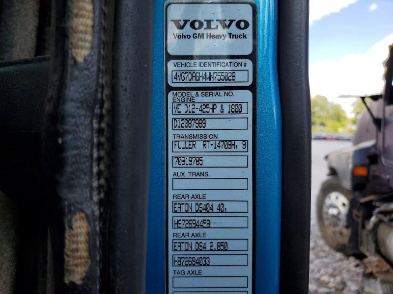 58588286 :رقم المزاد ، 4VG7DAGH4WN755028 vin ، 1998 Volvo Vnl مزاد بيع