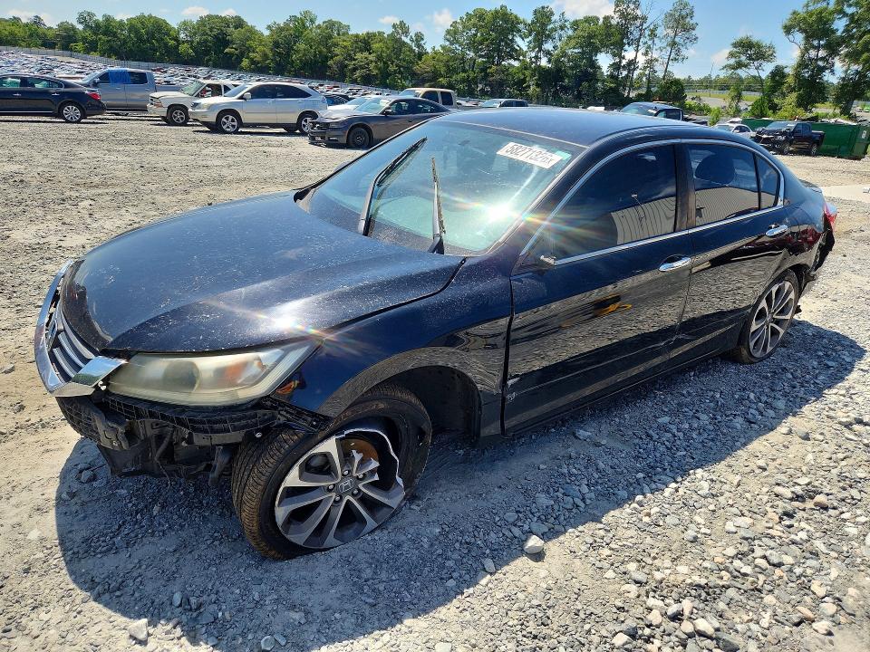 Auction sale of the 2015 Honda Accord, vin: 1HGCR2F50FA261196, lot number: 58271326