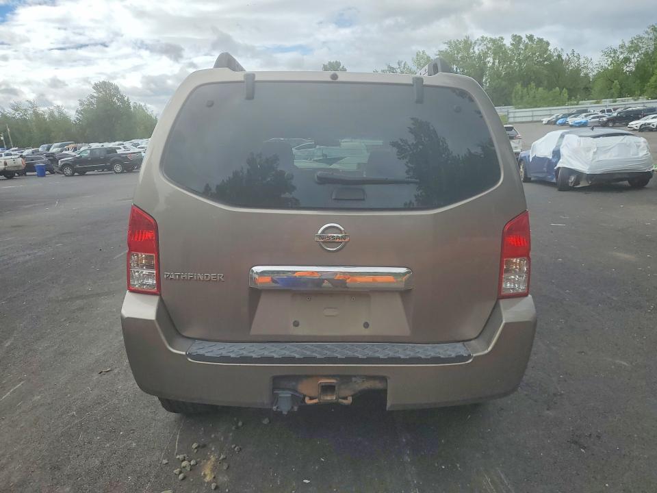 56488176 :رقم المزاد ، 5N1AR18W06C677710 vin ، 2006 Nissan Pathfinder مزاد بيع