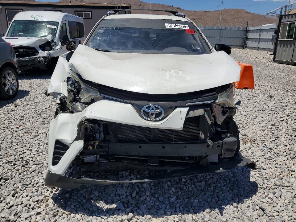 57180656 :رقم المزاد ، JTMZFREVXGD086872 vin ، 2016 Toyota Rav4 مزاد بيع