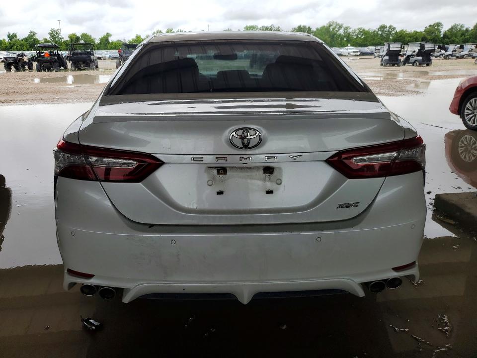 2018 Toyota Camry მანქანა იყიდება აუქციონზე, vin: 4T1B61HK4JU122384, აუქციონის ნომერი: 57553976
