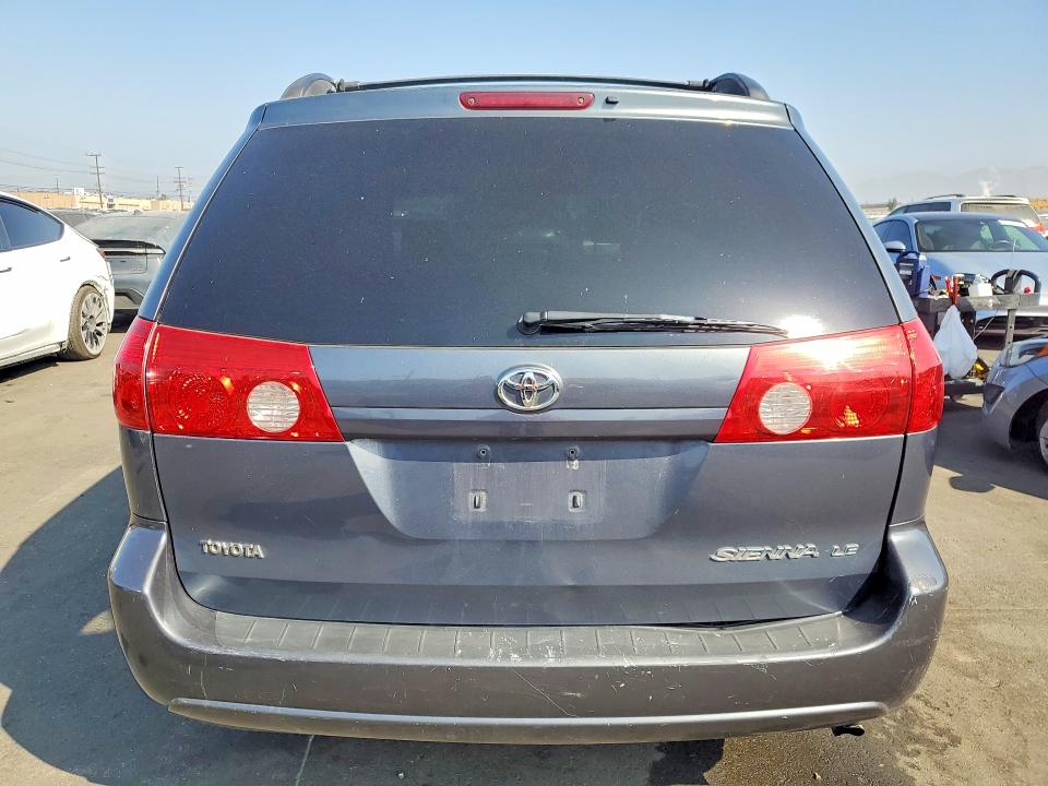51924116 :رقم المزاد ، 5TDZK23C48S220656 vin ، 2008 Toyota Sienna مزاد بيع
