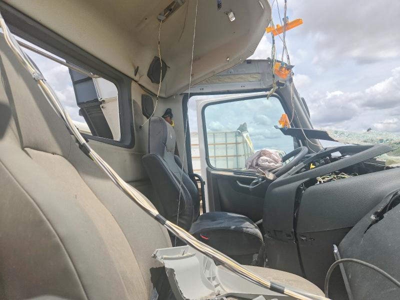 Продажа на аукционе авто 2022 Volvo Vnl, vin: 4V4N39THXNN298347, номер лота: 53846986