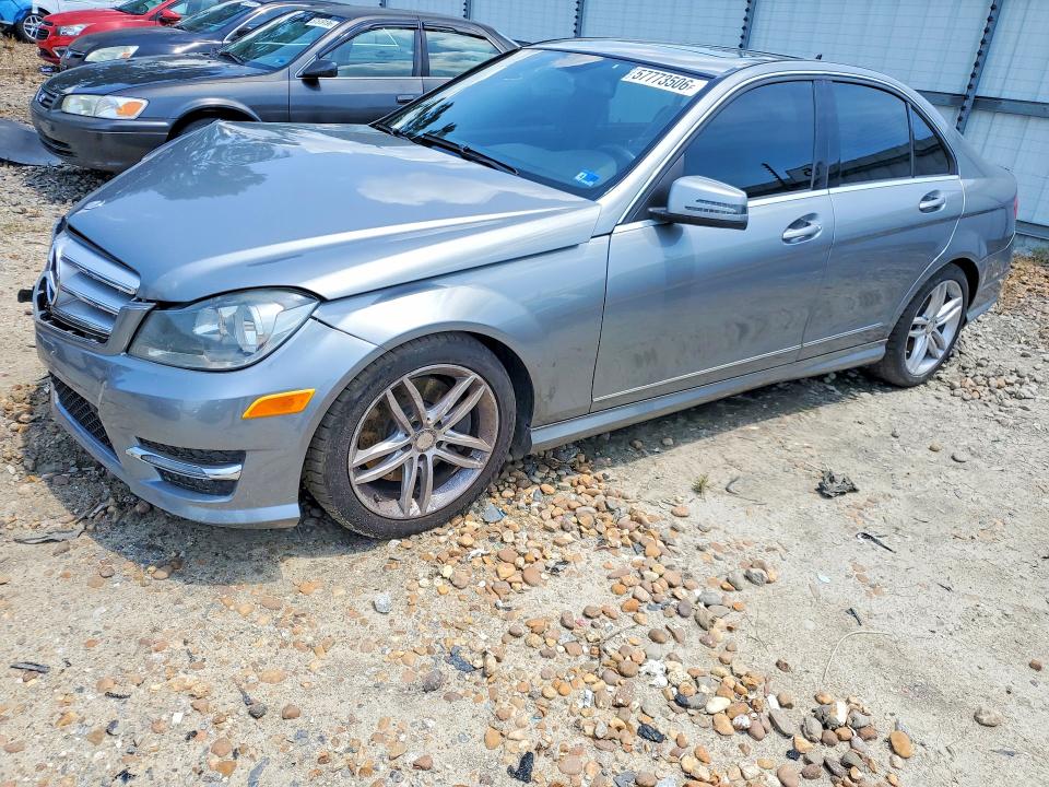Auction sale of the 2013 Mercedes-benz C, vin: WDDGF8AB0DG020506, lot number: 57773506
