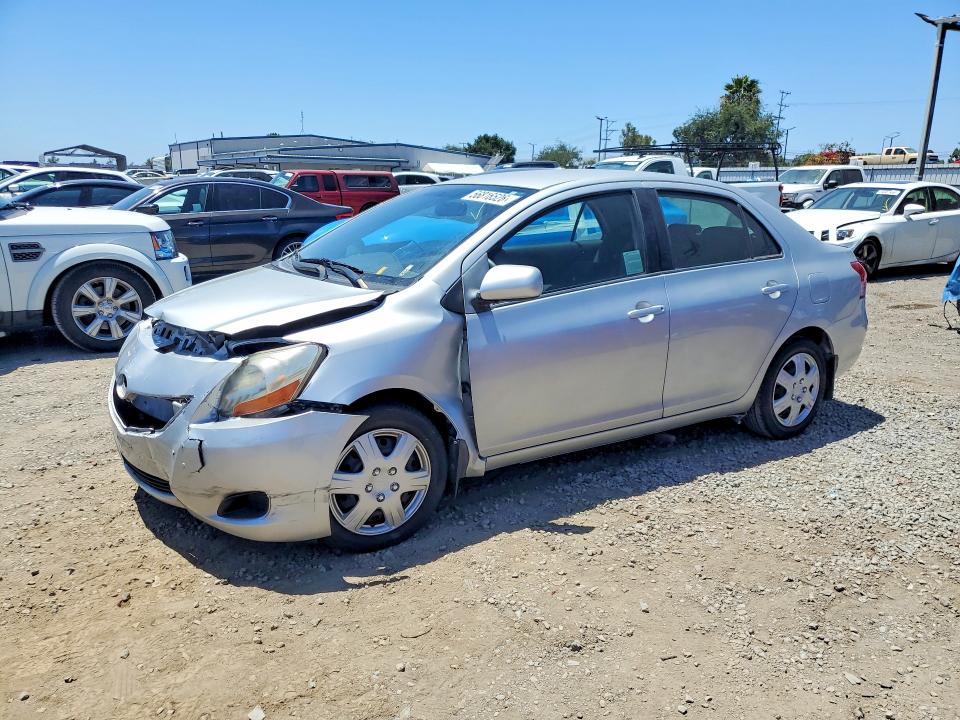 56816526 :رقم المزاد ، JTDBT903091332963 vin ، 2009 Toyota Yaris مزاد بيع