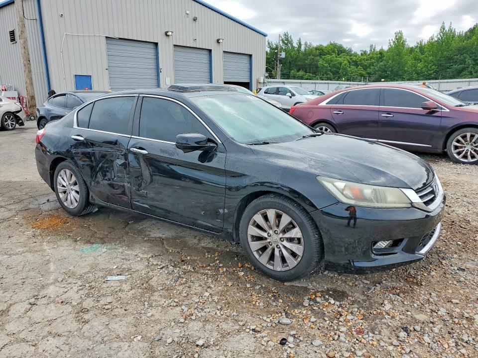 Продажа на аукционе авто 2015 Honda Accord, vin: 1HGCR2F71FA064877, номер лота: 58638006