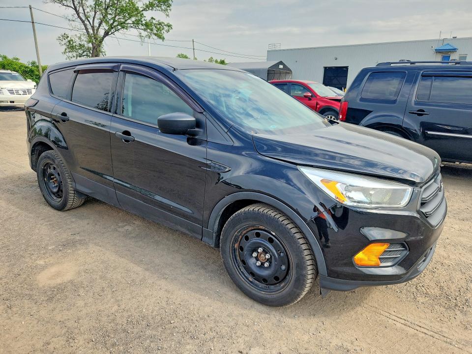 2017 Ford Escape მანქანა იყიდება აუქციონზე, vin: 1FMCU0F75HUE10668, აუქციონის ნომერი: 56732206