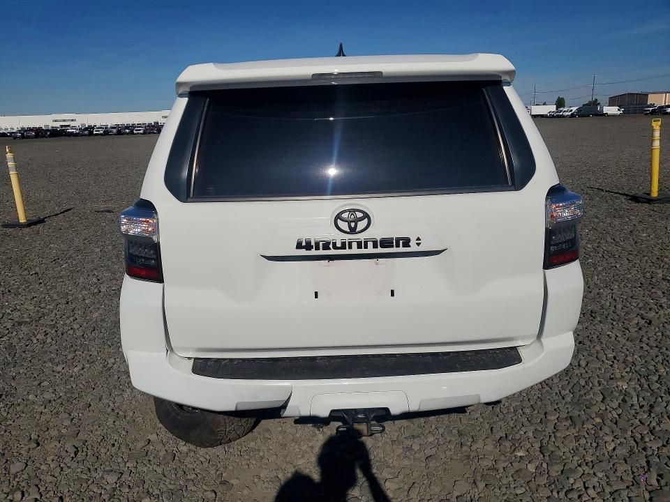 Auction sale of the 2020 Toyota 4runner, vin: JTEBU5JR7L5760730, lot number: 57494366
