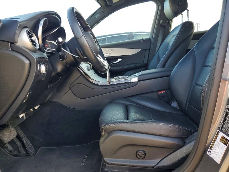 56832226 :رقم المزاد ، W1N0G8DB2NV350271 vin ، 2022 Mercedes-benz Glc مزاد بيع
