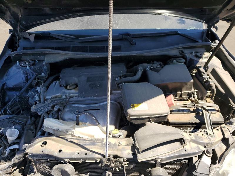 57366676 :رقم المزاد ، 4T1BF1FK0FU915160 vin ، 2015 Toyota Camry مزاد بيع