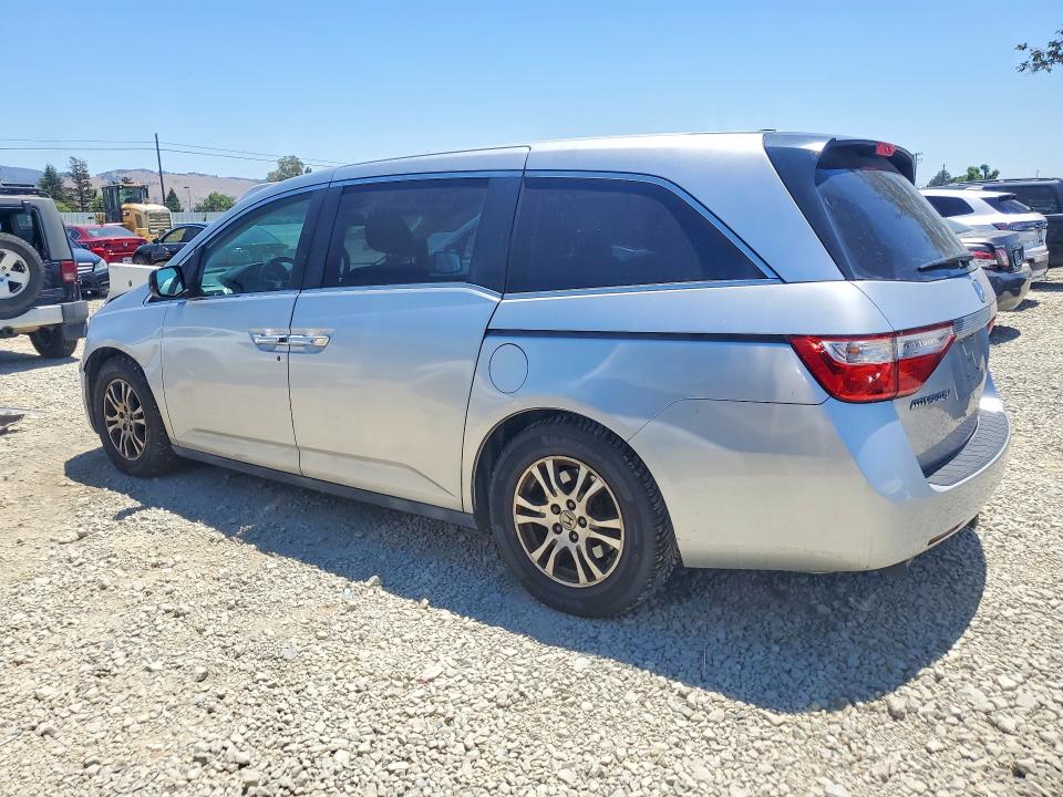 58244726 :رقم المزاد ، 5FNRL5H64BB072960 vin ، 2011 Honda Odyssey مزاد بيع