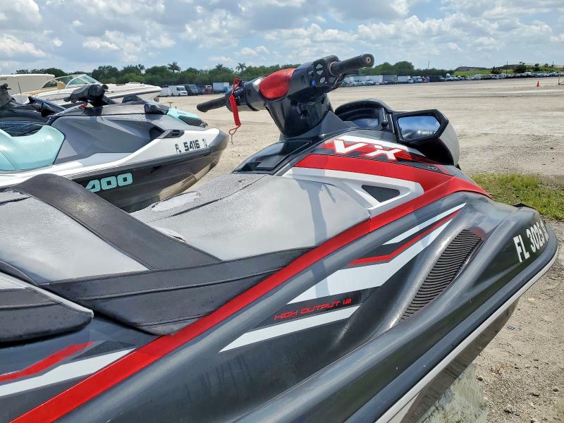 59593576 :رقم المزاد ، YAMA0323E919 vin ، 2019 Yam Yamaha Vxr مزاد بيع