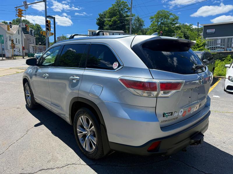 57941246 :رقم المزاد ، 5TDJKRFH3FS075698 vin ، 2015 Toyota Highlander مزاد بيع