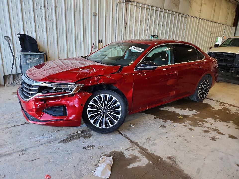57403056 :رقم المزاد ، 1VWBA7A37NC009594 vin ، 2022 Volkswagen Passat مزاد بيع