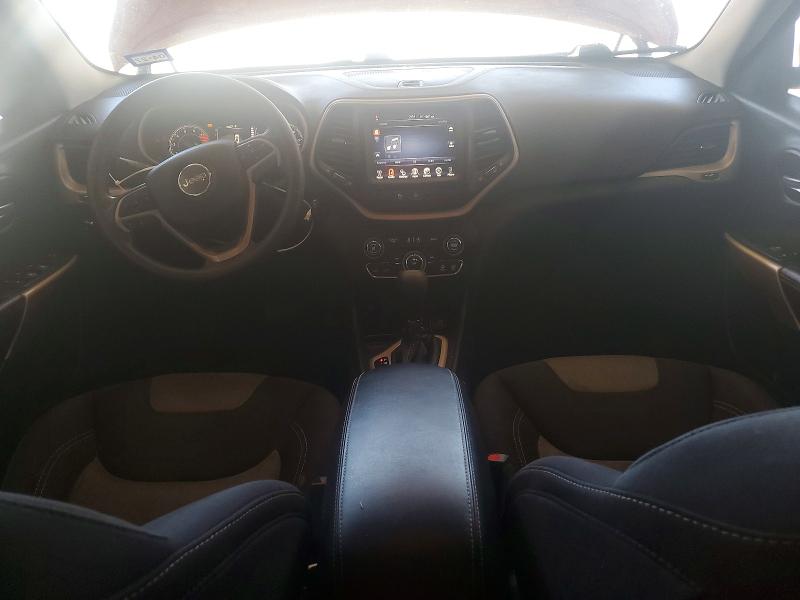 58476656 :رقم المزاد ، 1C4PJLCX2JD612071 vin ، 2018 Jeep Cherokee مزاد بيع