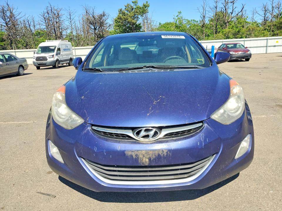 2013 Hyundai Elantra მანქანა იყიდება აუქციონზე, vin: 5NPDH4AE4DH303853, აუქციონის ნომერი: 56743976