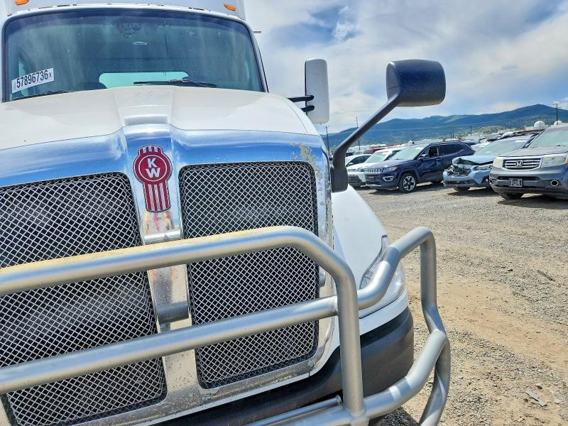 57896736 :رقم المزاد ، 1XKYD49X3KJ296986 vin ، 2019 Kenworth T680 مزاد بيع