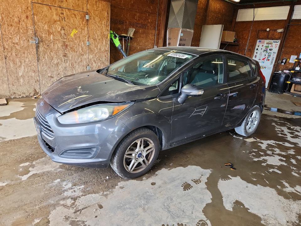 55992426 :رقم المزاد ، 3FADP4EJ4JM111113 vin ، 2018 Ford Fiesta مزاد بيع