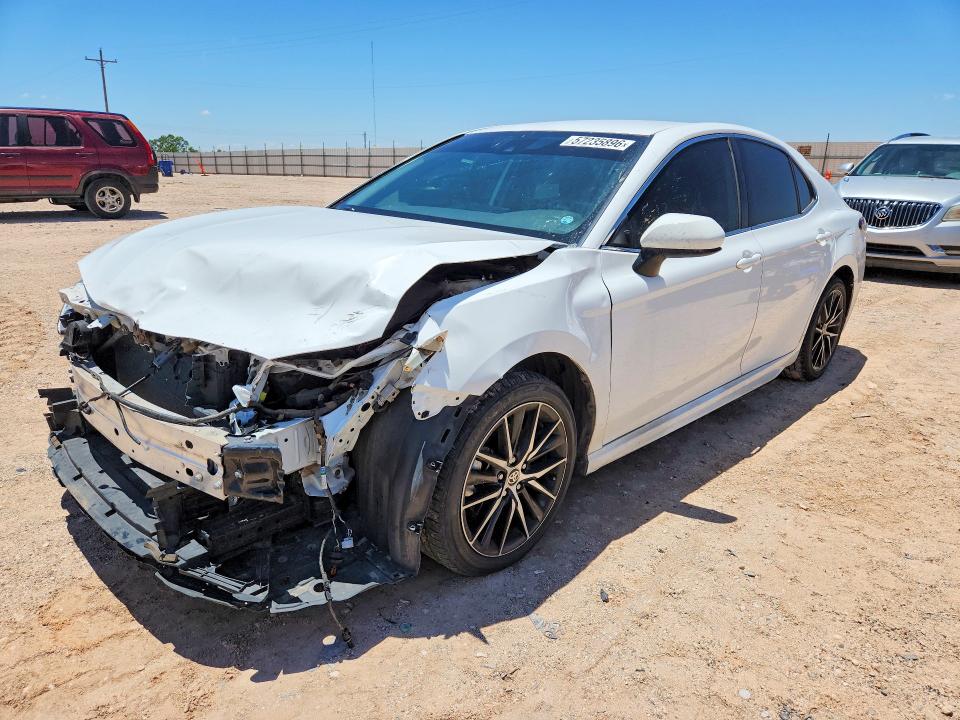 2021 Toyota Camry მანქანა იყიდება აუქციონზე, vin: 4T1G11AK0MU526219, აუქციონის ნომერი: 57235896
