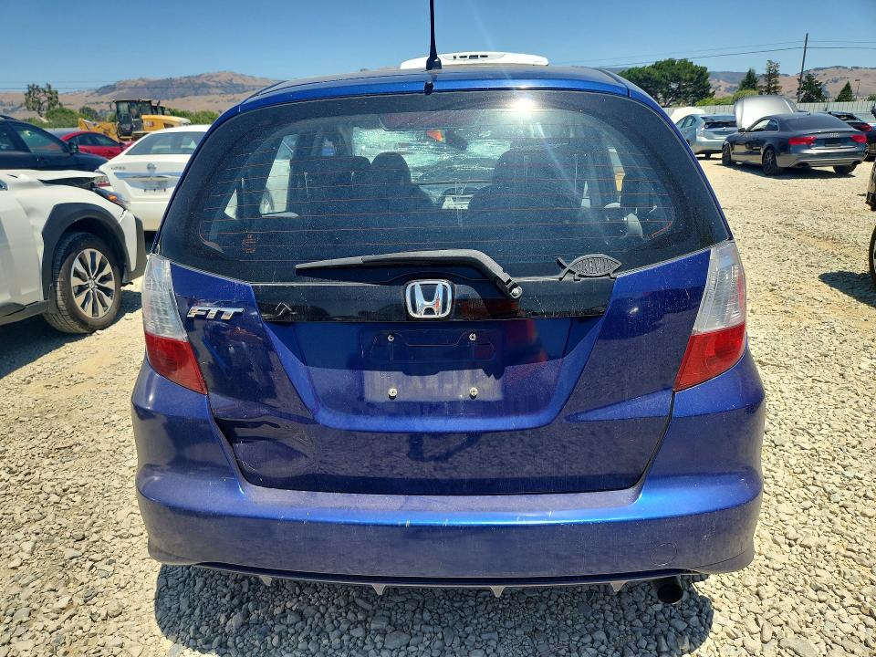 Продажа на аукционе авто 2011 Honda Fit, vin: JHMGE8H38BC023085, номер лота: 57555426