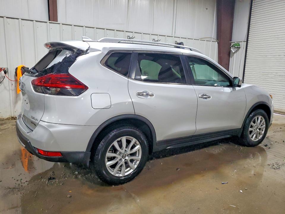 Продаж на аукціоні авто 2018 Nissan Rogue, vin: 5N1AT2MV0JC768957, номер лоту: 56294576