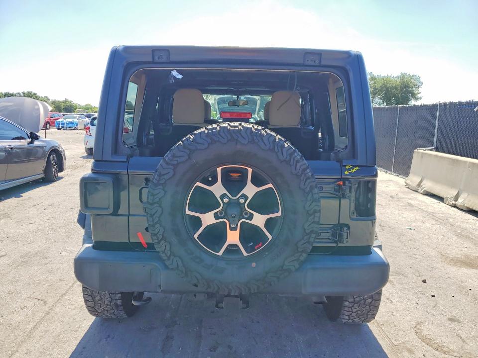 58535106 :رقم المزاد ، 1C4HJXDG0JW177131 vin ، 2018 Jeep Wrangler Unlimited مزاد بيع