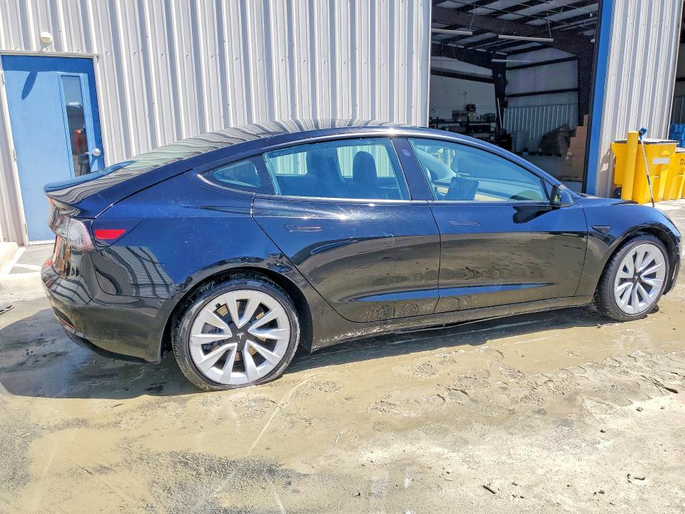 Продаж на аукціоні авто 2022 Tesla Model 3, vin: 5YJ3E1EAXNF188623, номер лоту: 57353796