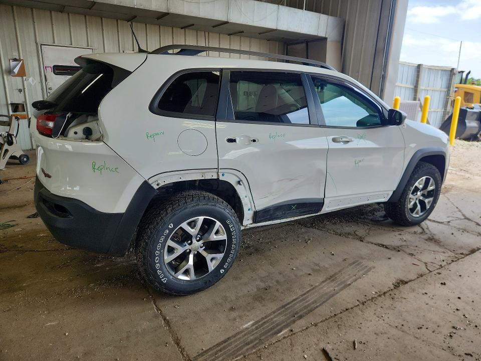 59121276 :رقم المزاد ، 1C4PJMBSXGW183786 vin ، 2016 Jeep Cherokee مزاد بيع
