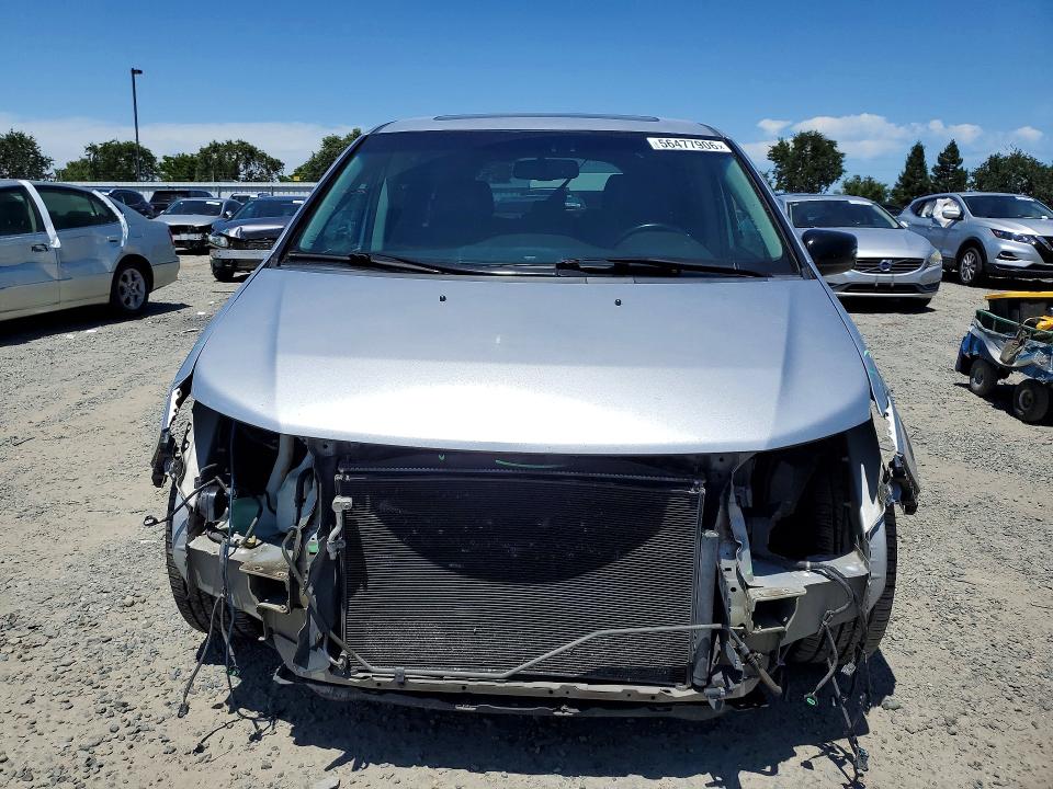 56477906 :رقم المزاد ، 5FNRL5H90BB013981 vin ، 2011 Honda Odyssey مزاد بيع