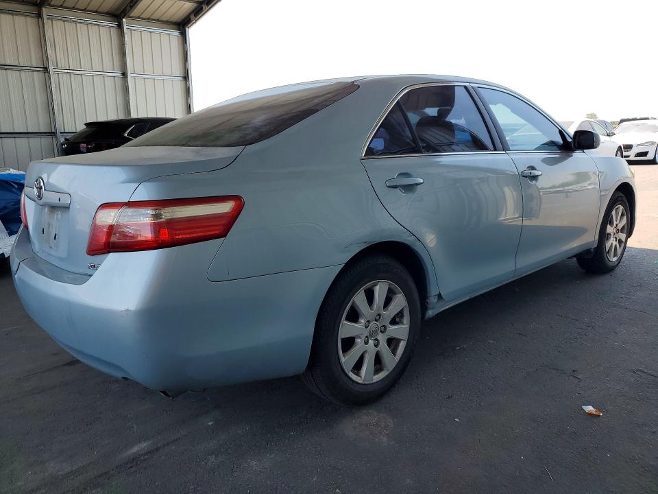 2007 Toyota Camry მანქანა იყიდება აუქციონზე, vin: 4T1BK46K17U555315, აუქციონის ნომერი: 57273626