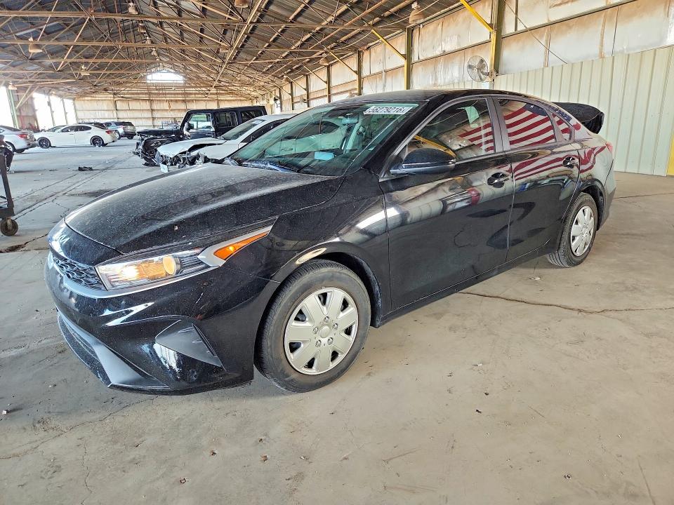 2023 Kia Forte მანქანა იყიდება აუქციონზე, vin: 3KPF24AD3PE685481, აუქციონის ნომერი: 56279216