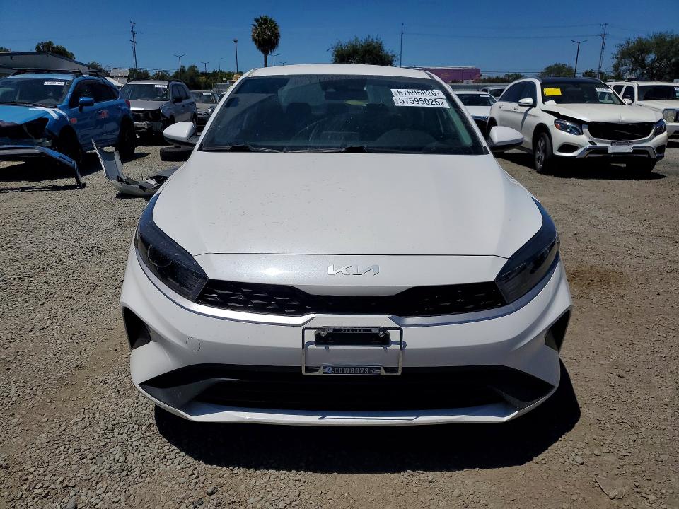 57595026 :رقم المزاد ، 3KPF24AD3RE799449 vin ، 2024 Kia Forte مزاد بيع