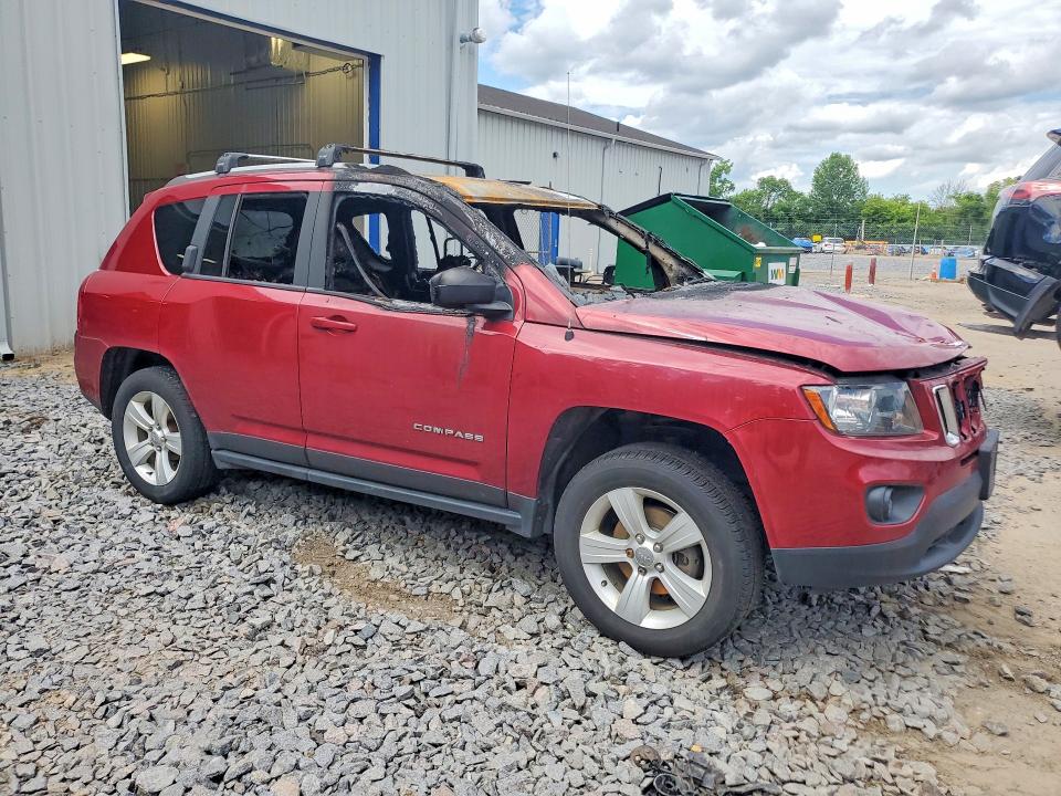 58875096 :رقم المزاد ، 1C4NJDBB4GD733387 vin ، 2016 Jeep Compass مزاد بيع