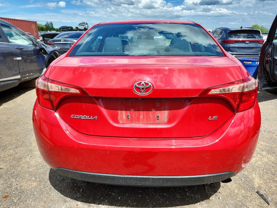 52341406 :رقم المزاد ، 2T1BURHE1HC820347 vin ، 2017 Toyota Corolla مزاد بيع