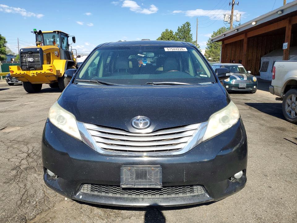 Продажа на аукционе авто 2013 Toyota Sienna, vin: 5TDDK3DC8DS069927, номер лота: 57544226