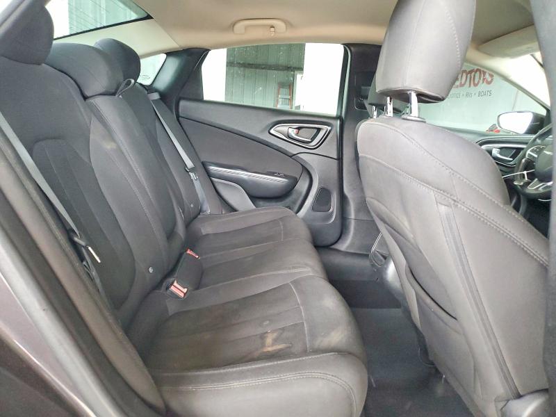 2015 Chrysler 200 მანქანა იყიდება აუქციონზე, vin: 1C3CCCAB3FN692504, აუქციონის ნომერი: 56078456