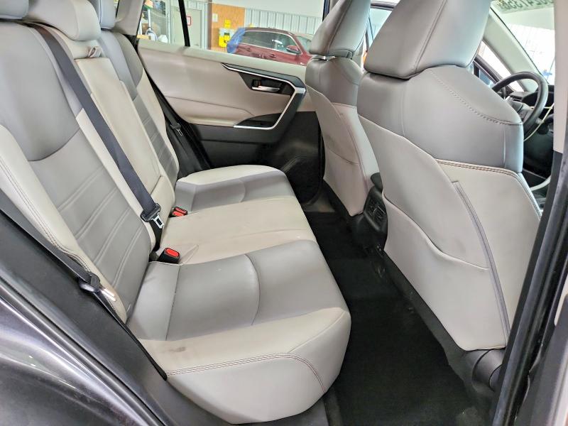 2020 Toyota Rav4 მანქანა იყიდება აუქციონზე, vin: 2T3C1RFV0LC070908, აუქციონის ნომერი: 56247356