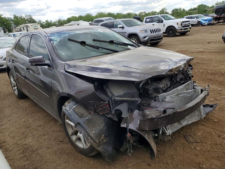 55393136 :رقم المزاد ، 1G11C5SL9FF336079 vin ، 2015 Chevrolet Malibu مزاد بيع