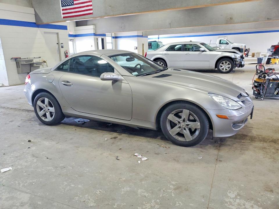 Aukcja sprzedaży 2006 Mercedes-benz Slk, vin: WDBWK54F86F118687, numer aukcji: 55873096